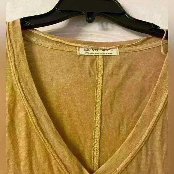 Free People On My Mind V-Neck Top - Picture 3 of 7